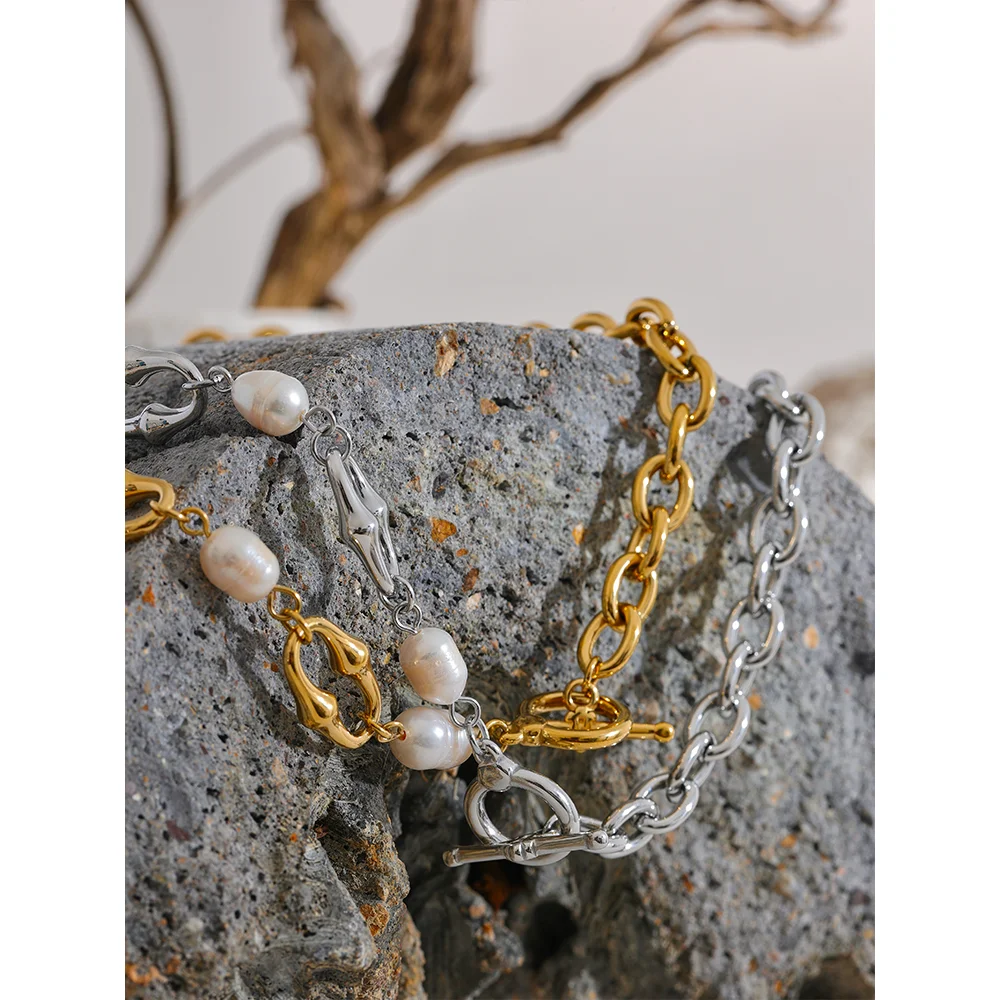 Freshwater Pearls Necklace | Bracelet
