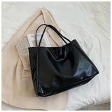 lola Tote Bag